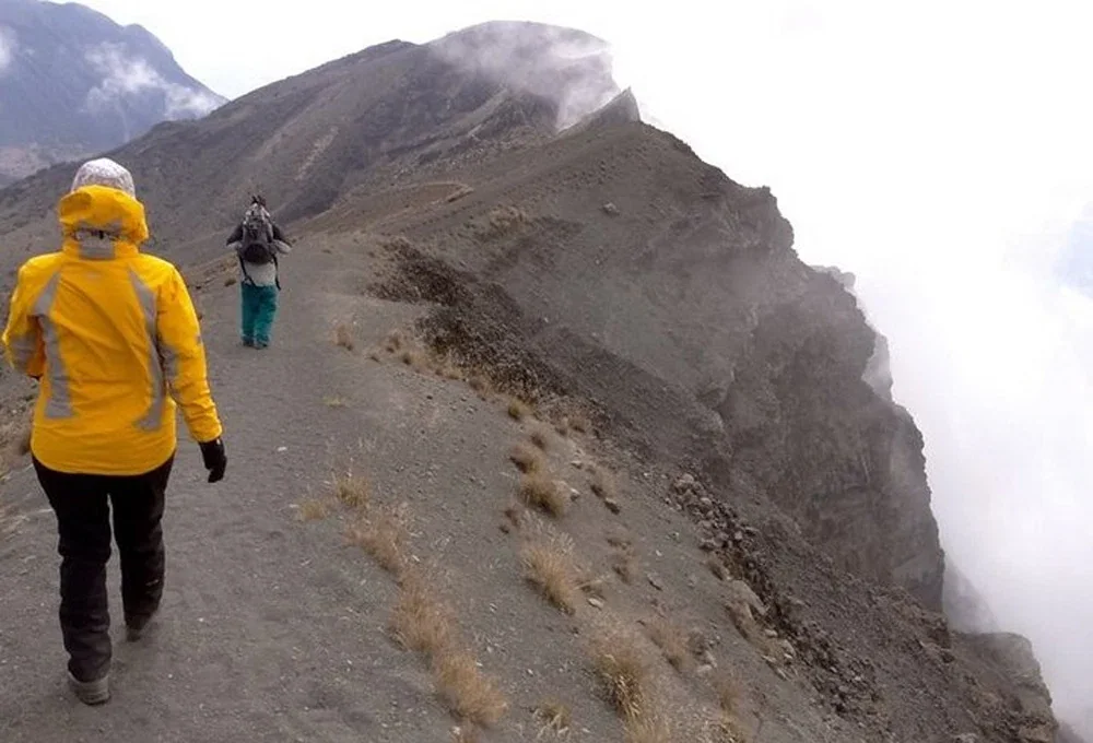 Mount Meru 4,566 m