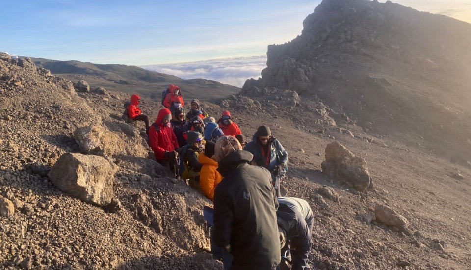 to-the-mountains-kilimanjaro-trekkers-resting