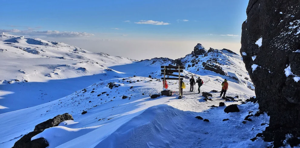 Stella Point vs Gilman's Point mountain climbing guide in Tanzania